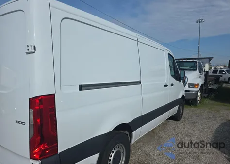 2022 Mercedes-Benz Sprinter 1500 from USA, damaged, VIN W1Y70BGY9NT088232
